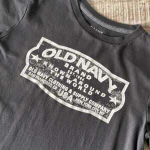 Old Navy Logo Youth Large Tshirt